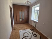 Продаётся 2-комн. вторичка 60 м², м. Элмляр Академиясы, photo 5 from 8