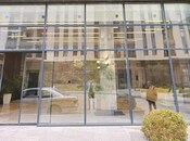 Сдаётся 2-комн. новостройка 92 м², м. Низами, photo 3 from 8