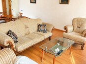 Satılır 3 otaqlı köhnə tikili 70 m², 28 May m., photo 2 from 8