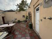 Satılır 3 otaqlı həyət evi/bağ evi 80 m², 7-ci mikrorayon q., photo 1 from 8