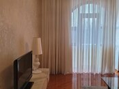 Сдаётся 2-комн. вторичка 63 м², м. Ичеришехер, photo 3 from 8