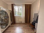 Satılır 3 otaqlı köhnə tikili 75 m², Neftçilər m., photo 2 from 8