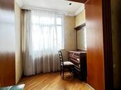 Satılır 2 otaqlı köhnə tikili 55 m², Yasamal r., photo 8 from 8