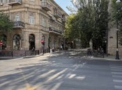 Продаётся 2-комн. вторичка 50 м², м. 28 мая, photo 1 from 7