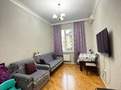 Продается 2-комн. вторичка 65 м², м. Элмляр Академиясы, photo 2 from 8