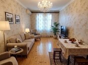 Satılır 3 otaqlı köhnə tikili 86.8 m², Həzi Aslanov m., photo 1 from 4