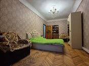 Продаётся 4-комн. вторичка 140 м², Хатаинский р., photo 4 from 8