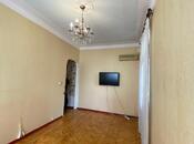 Satılır 2 otaqlı köhnə tikili 60 m², Bakıxanov q., photo 2 from 8