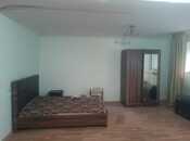 Продаётся 2-комн. вторичка 53 м², м. Ичеришехер, photo 1 from 8