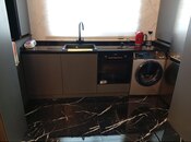 Продается 2-комн. вторичка 42 м², м. Элмляр Академиясы, photo 6 from 8