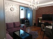 Продается 2-комн. вторичка 42 м², м. Элмляр Академиясы, photo 1 from 8