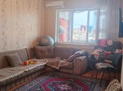Satılır 2 otaqlı köhnə tikili 60 m², Qaraçuxur q., photo 1 from 8