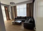 İcarəyə verilir 3 otaqlı yeni tikili 85 m², Bakmil m., photo 1 from 8