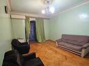 Satılır 3 otaqlı köhnə tikili 85 m², Elmlər Akademiyası m., photo 3 from 8