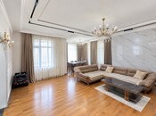 Продаётся 3-комн. новостройка 136 м², Насиминский  р., photo 1 from 8
