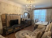 Satılır 3 otaqlı köhnə tikili 70 m², Yeni Günəşli q., photo 1 from 8