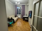 Продается 2-комн. вторичка 45 м², м. Элмляр Академиясы, photo 5 from 8