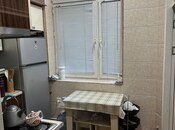 Продается 2-комн. вторичка 45 м², м. Элмляр Академиясы, photo 8 from 8