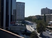 Продается 4-комн. вторичка 110 м², м. Элмляр Академиясы, photo 6 from 8