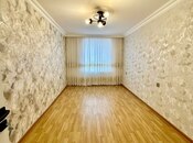 Продаётся 3-комн. вторичка 70 м², м. Элмляр Академиясы, photo 1 from 8