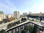 Satılır 5 otaqlı köhnə tikili 220 m², Yasamal r., photo 2 from 8
