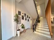 Продается 3-комн. новостройка 110 м², м. Иншаатчылар, photo 1 from 8
