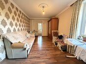 Satılır 3 otaqlı köhnə tikili 65 m², Bakıxanov q., photo 1 from 8