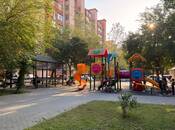 Satılır 3 otaqlı köhnə tikili 75 m², Xalqlar Dostluğu m., photo 1 from 8