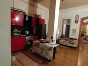 Satılır 4 otaqlı köhnə tikili 80 m², 28 May m., photo 3 from 8