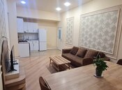Сдается 3-комн. новостройка 95 м², м. Нариман Нариманов, photo 1 from 8