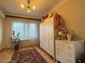 Satılır 4 otaqlı köhnə tikili 105 m², Qara Qarayev m., photo 4 from 8