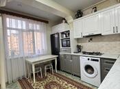 Satılır 4 otaqlı köhnə tikili 105 m², Qara Qarayev m., photo 1 from 8