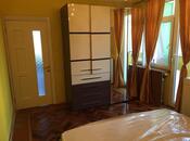 Продается 3-комн. вторичка 60 м², м. Халглар Достлугу, photo 1 from 8