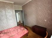 Satılır 3 otaqlı köhnə tikili 75 m², Xalqlar Dostluğu m., photo 6 from 8