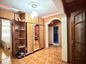 Satılır 4 otaqlı köhnə tikili 100 m², Bakıxanov q., photo 6 from 8