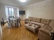 Satılır 3 otaqlı köhnə tikili 70 m², Yasamal r., photo 8 from 8