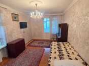 Продается 1-комн. вторичка 35 м², м. Нефтчиляр, photo 1 from 8