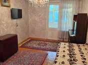 Продается 1-комн. вторичка 35 м², м. Нефтчиляр, photo 3 from 8
