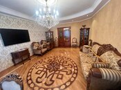 Сдаётся 3-комн. новостройка 170 м², м. Низами, photo 1 from 8