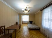Продаётся 1-комн. вторичка 29 м², м. Нефтчиляр, photo 3 from 8