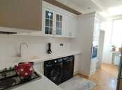 Продается 3-комн. новостройка 126 м², м. Кара Караев, photo 3 from 8