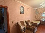 İcarəyə verilir 2 otaqlı köhnə tikili 65 m², İnşaatçılar m., photo 4 from 8