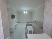 Продаётся 2-комн. вторичка 65 м², м. Нефтчиляр, photo 2 from 8