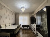 Satılır 4 otaqlı köhnə tikili 110 m², İnşaatçılar m., photo 2 from 8