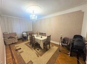 Satılır 4 otaqlı köhnə tikili 100 m², Əhmədli m., photo 2 from 8