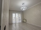 Продается 2-комн. вторичка 65 м², м. Ази Асланов, photo 3 from 8