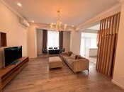 Сдаётся 3-комн. новостройка 100 м², м. Элмляр Академиясы, photo 1 from 8