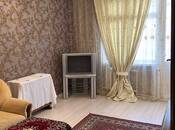 İcarəyə verilir 2 otaqlı köhnə tikili 70 m², Gənclik m., photo 4 from 8