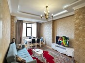 Сдается 2-комн. новостройка 68 м², м. 8 ноября, photo 1 from 7