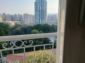 Satılır 3 otaqlı köhnə tikili 75 m², Nizami m., photo 2 from 8